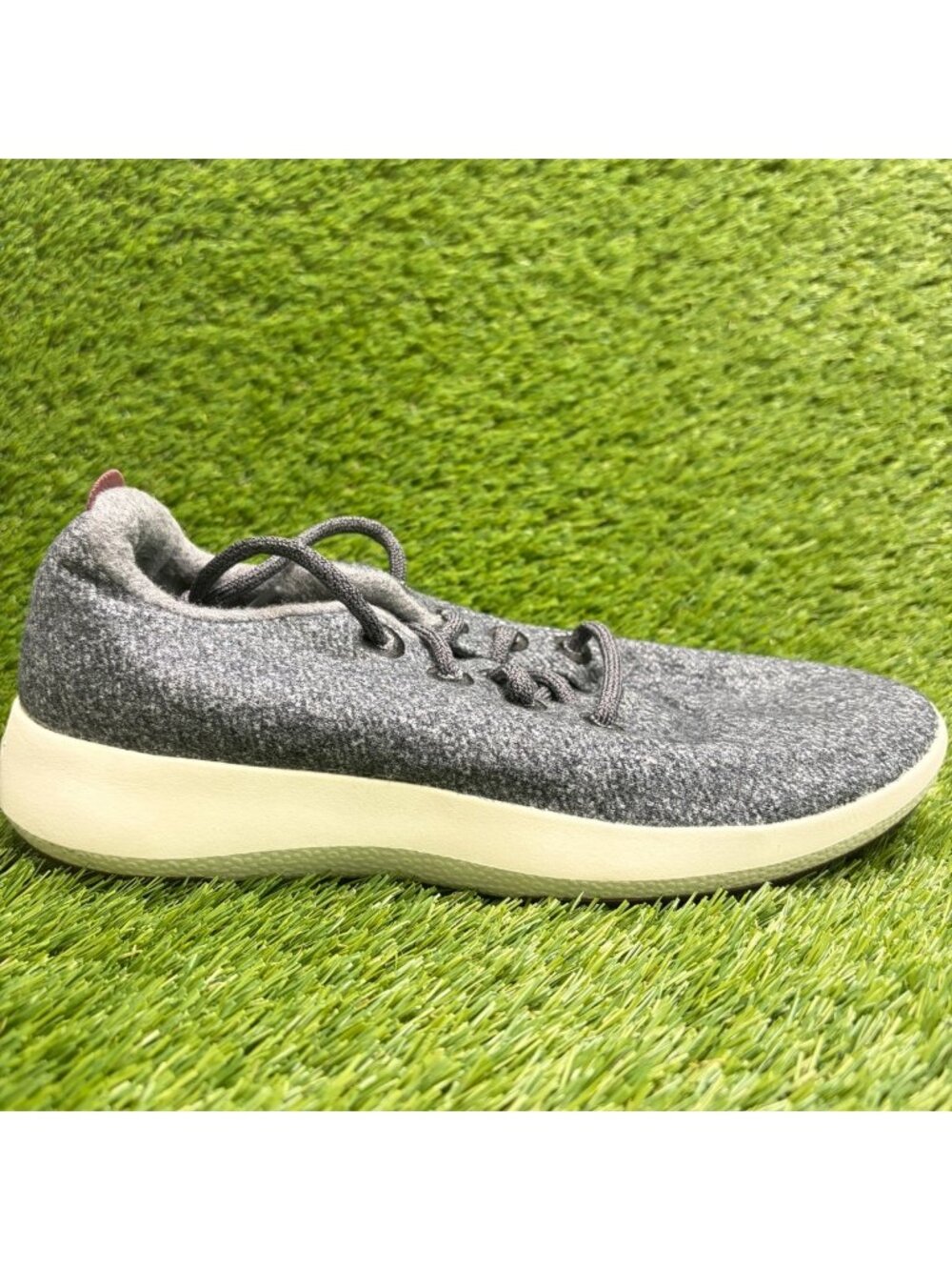 Allbirds Wool Runner Mizzles Womens Size 11 Gray Athletic Walking Shoes Sneakers